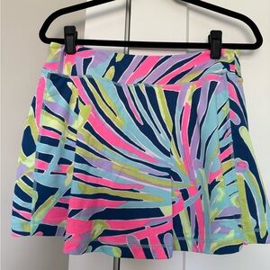 Lilly Pulitzer Luxletic Skort. Size L